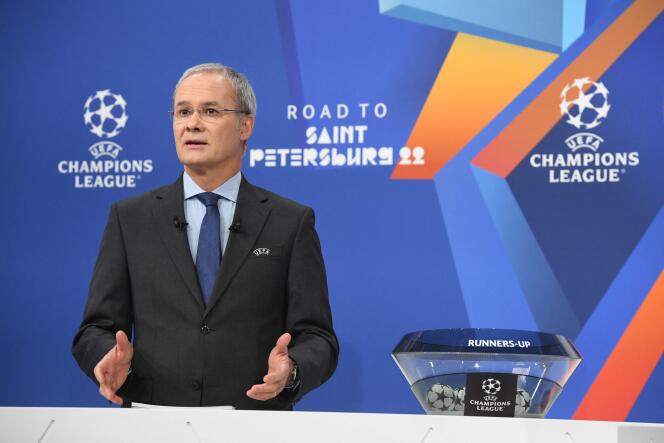 Le co-secrétaire général de l'UEFA, Giorgio Marchetti, les seigneurs de la course lors des sortes de huitièmes en finale de la Ligue des champions, lundi 13 décembre.