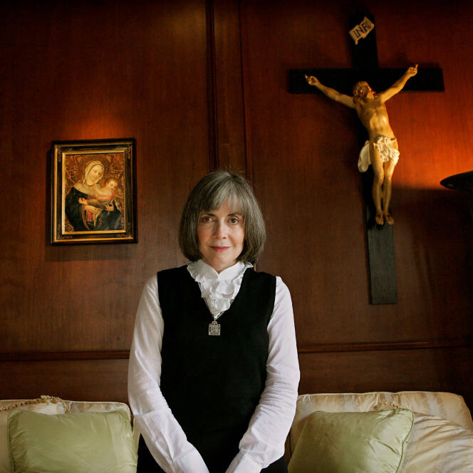Anne Rice à son domicile à La Jolia (États-Unis), le 26 octobre 2005.