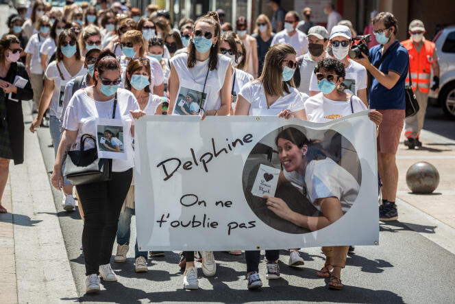 Colleagues and family members of Delphine Jubillar take part in a white march in Albi on June 12, 2021.