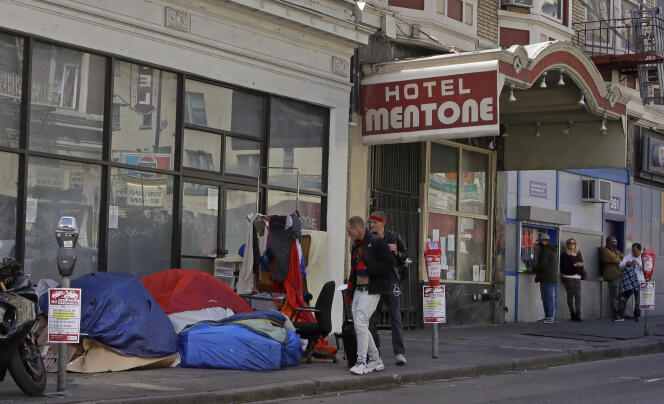 Le quartier de Tenderloin, l’un des plus pauvres de San Francisco (Californie), enregistre des décès par overdose presque chaque jour. Ici, le 13 avril 2020.