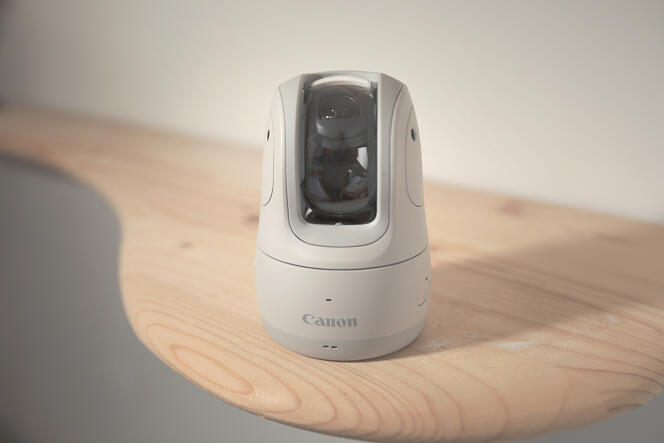 Le PowerShot PX de Canon, une petite caméra à intelligence artificielle capable de tourner sur elle-même (470 euros).