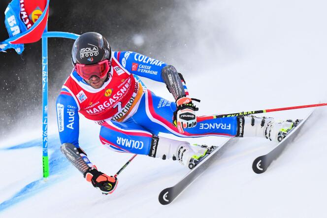 Mathieu Faivre lors de la première manche du slalom géant d’Alta Badia, le 19 décembre 2021.