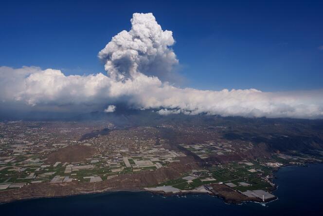 Eruption of Cumbre Vieja, September 23, 2021.