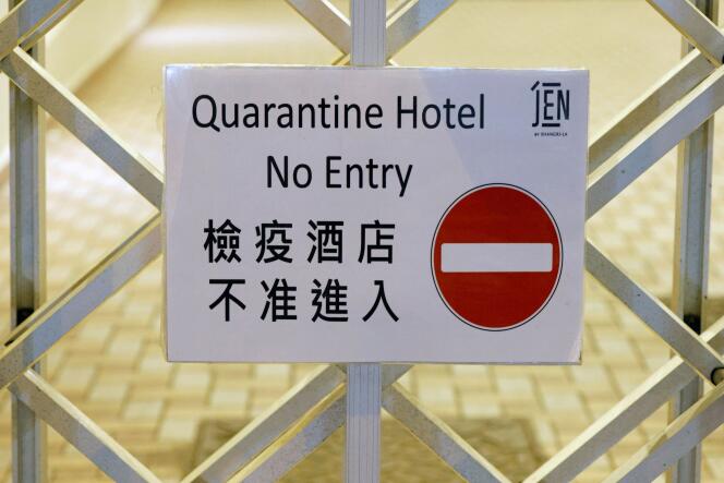 Le gouvernement d’Hongkong a annoncé mercredi qu’il interdisait toute arrivée de voyageurs en provenance de huit pays, alors que les contaminations au nouveau coronavirus se multiplient à travers le monde.