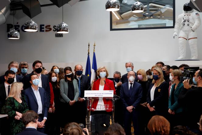 Valérie Pécresse inaugure son QG et présente son équipe pour la campagne présidentielle de 2022, à Paris, le 4 janvier 2022.