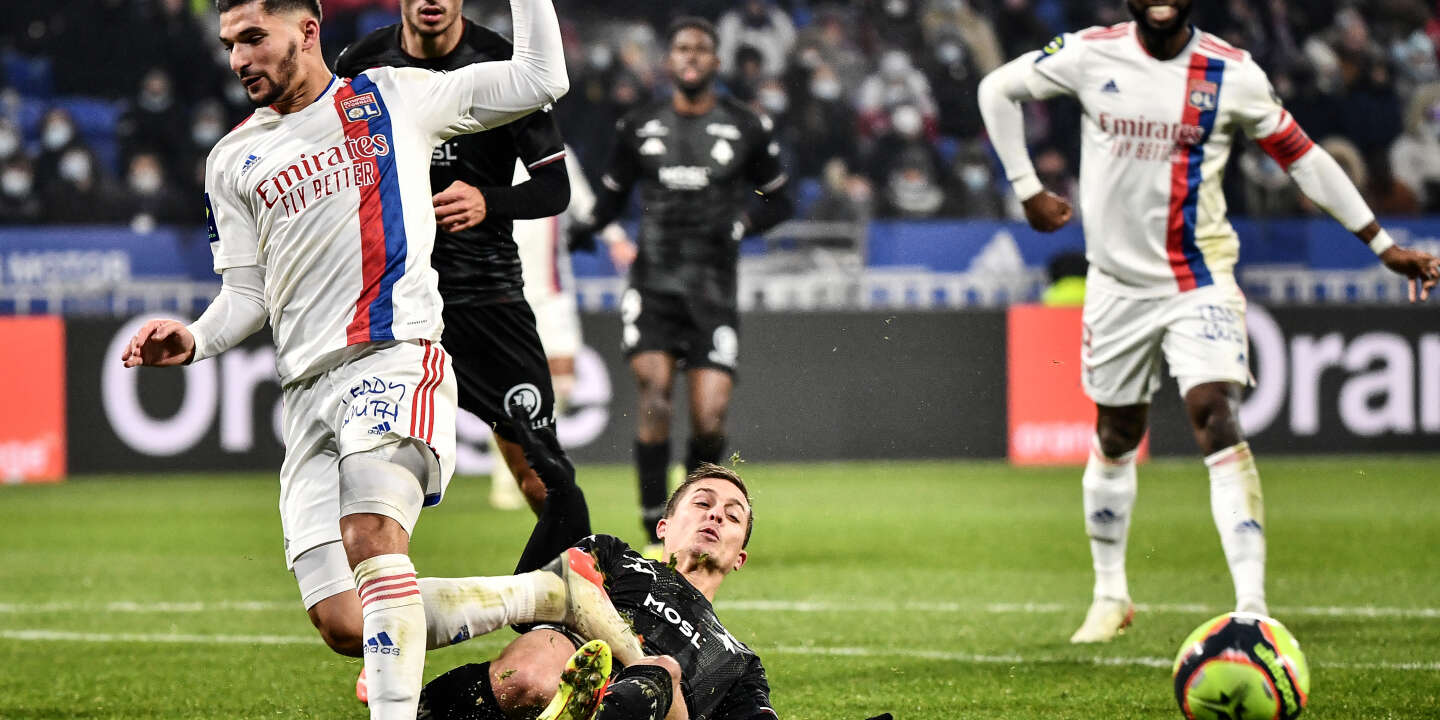 Ligue 1 : Lyon espère entrevoir la lumière après une sombre année 2021