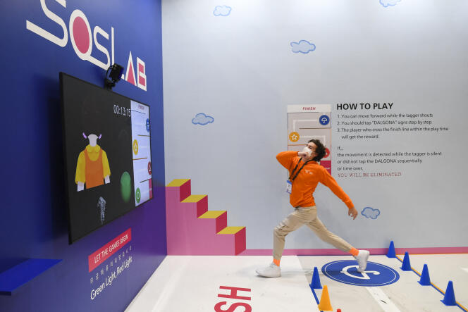 At CES in Las Vegas on January 6, 2022, the South Korean Exro offers to play the game