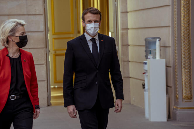 Conférence de presse d’Emmanuel Macron et Ursula von der Leyen à l’Elysée à Paris, le 7 janvier 2022.