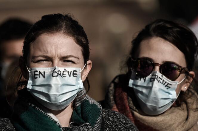 Manifestación del personal del hospital en Burdeos, 11 de enero de 2022.