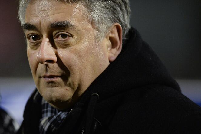 El alcalde de Cholet, Gilles Bourdouleix, durante un partido de la Copa de Francia, el 21 de enero de 2015. 
