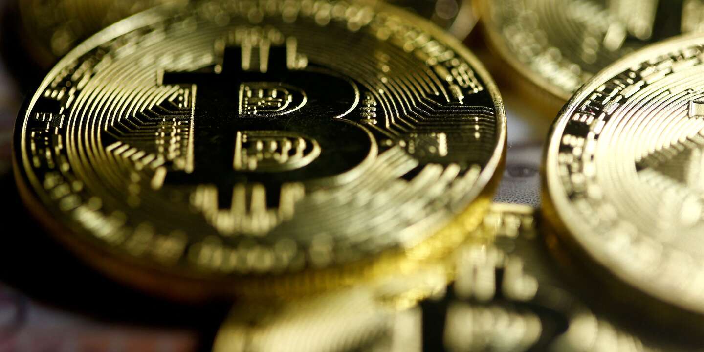 Le bitcoin chute lourdement, entraîné par le plongeon des valeurs technologiques américaines