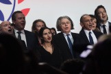 Gilbert Collard à côté d’Eric Zemmour lors du meeting du candidat d’extrême droite à Cannes (Alpes-Maritime), samedi 22 janvier 2022.