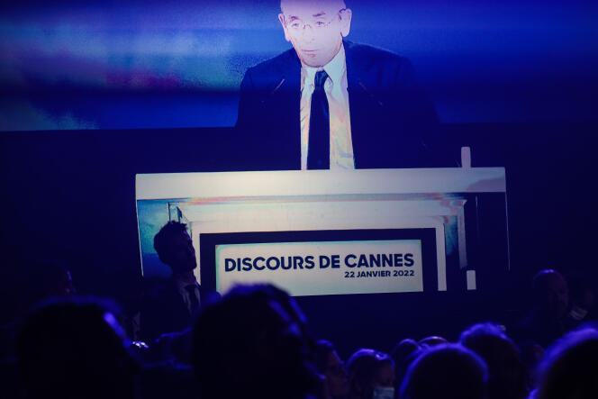 Lors du discours d’Eric Zemmour à Cannes (Alpes-Maritimes), samedi 22 janvier 2022.