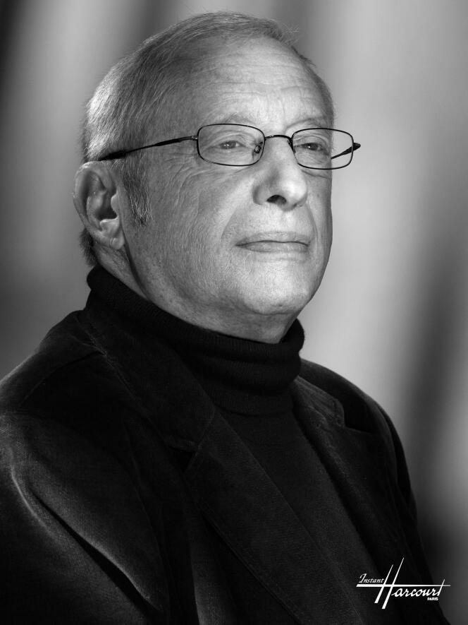 Portrait non daté du cinéaste Serge Korber.