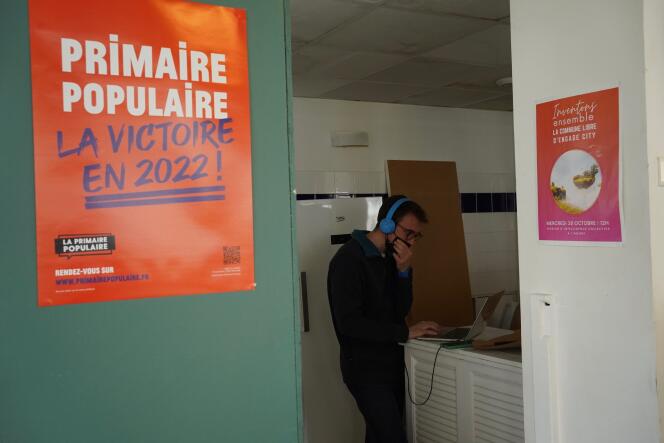 QG de la Primaire Populaire à Paris le 27 janvier 2022. Les volontaires sont situés partout en France.