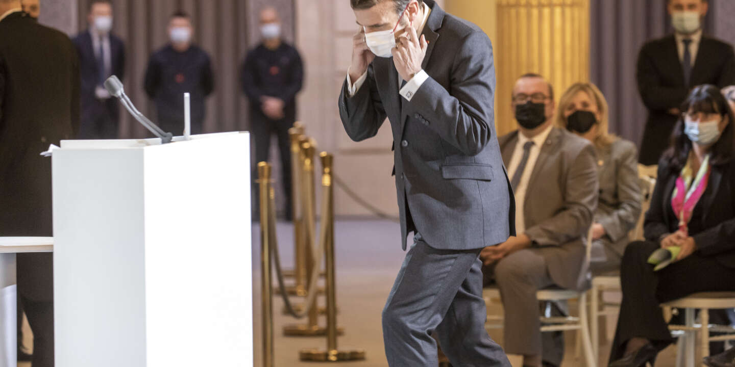 Emmanuel Macron « reconnaît », face aux rapatriés d’Algérie, les « injustices » et les « drames » subis en 1962