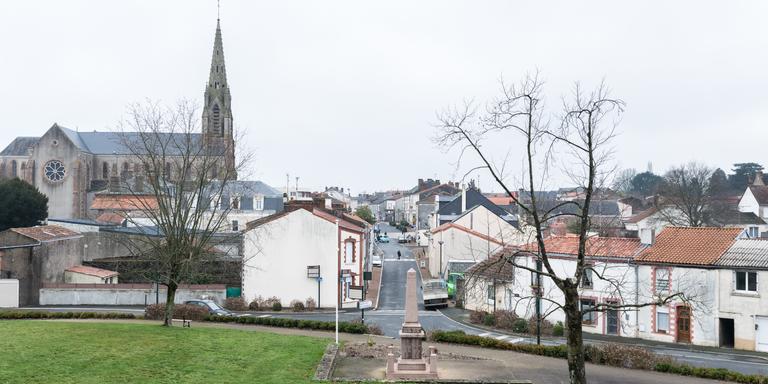 Vue de Saint-Macaire-en-Mauges, ancienne commune du Maine-et-Loire, et commune déléguée au sein de la commune nouvelle de Sèvremoine.