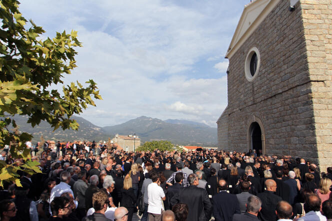 Funérailles de l’avocat Antoine Sollacaro, à Propriano, en Corse, le 19 octobre 2012.