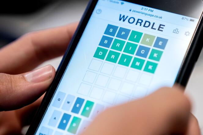 Créé par l'ingénieur Josh Wardle, « Wordle » consiste à découvrir un mot de cinq lettres en six essais seulement.