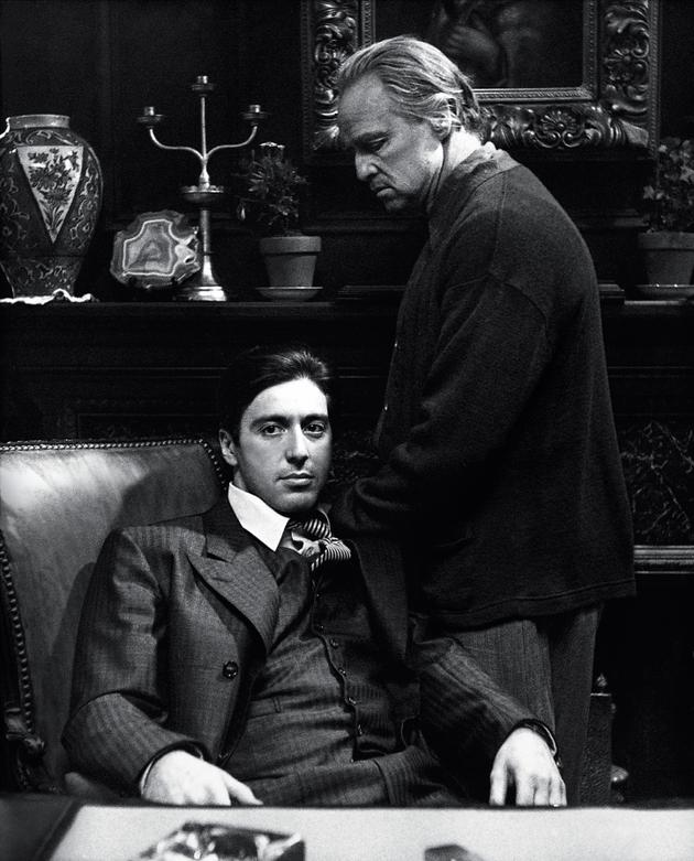 Al Pacino et Marlon Brando sur le tournage du « Parrain », en 1971.