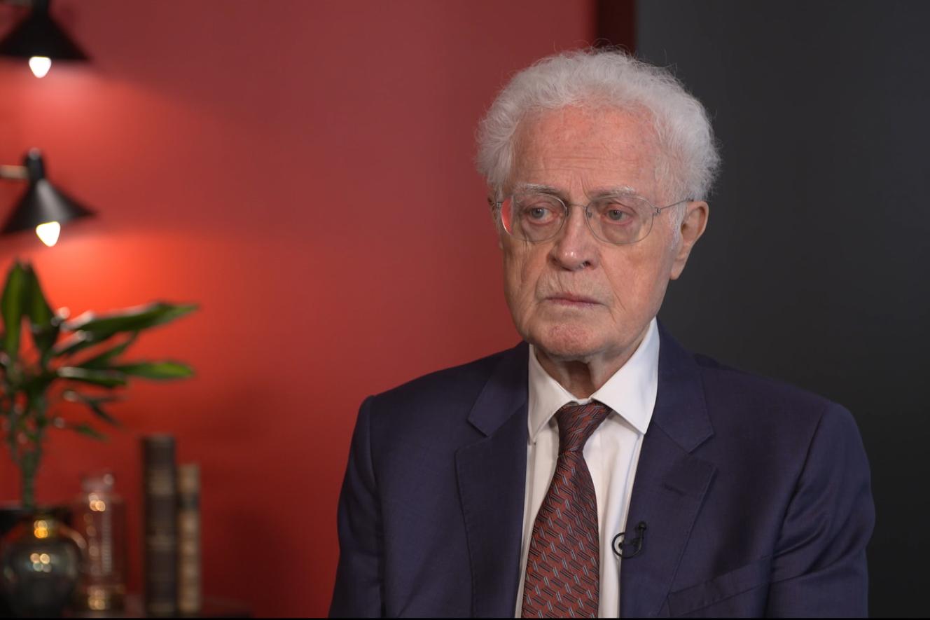 Lionel Jospin era allora Ministro dell'Educazione Nazionale.