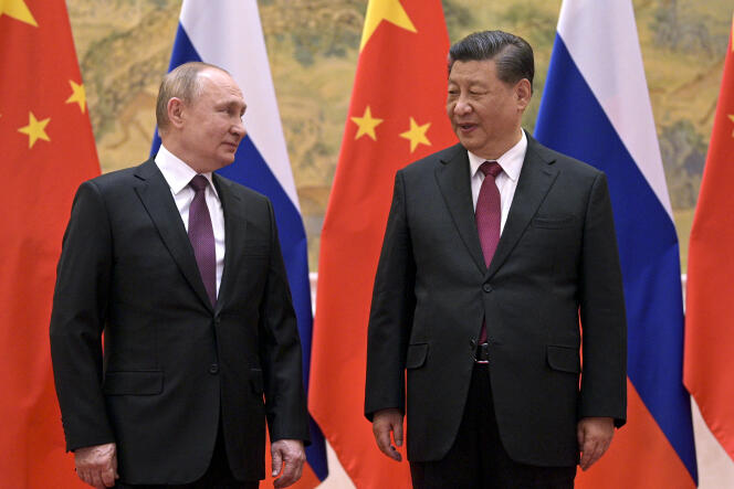 Le président russe, Vladimir Poutine, et son homologue chinois, Xi Jinping, le 4 février 2022 à Pékin.