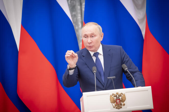 Wladimir Putin, Präsident der Russischen Föderation, spricht auf einer Pressekonferenz am 7. Februar 2022 im Moskauer Kreml.