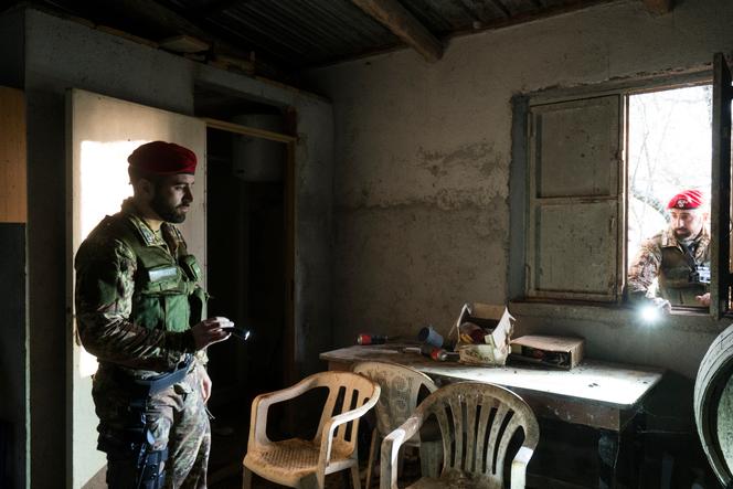 On patrol with southern Italy's 'mafia hunters'