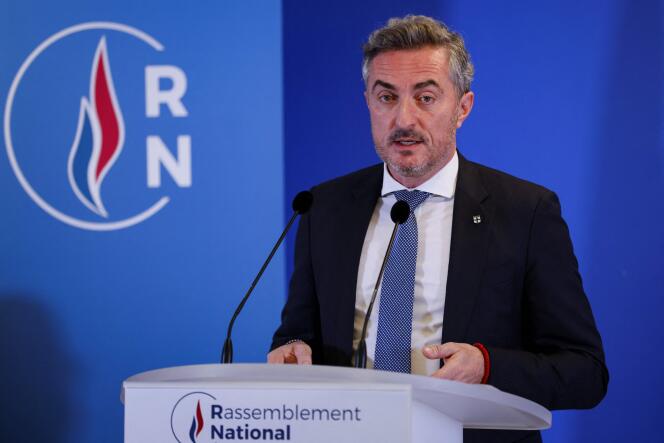 Le sénateur d’extrême droite Stéphane Ravier lors d’une conférence de presse, en janvier 2021.
