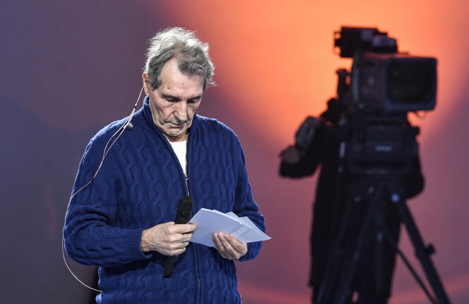 Jean-Jacques Bourdin sur le plateau de l’émission politique « La France dans les yeux », à Uzerche (Corrèze), le 18 janvier 2022.