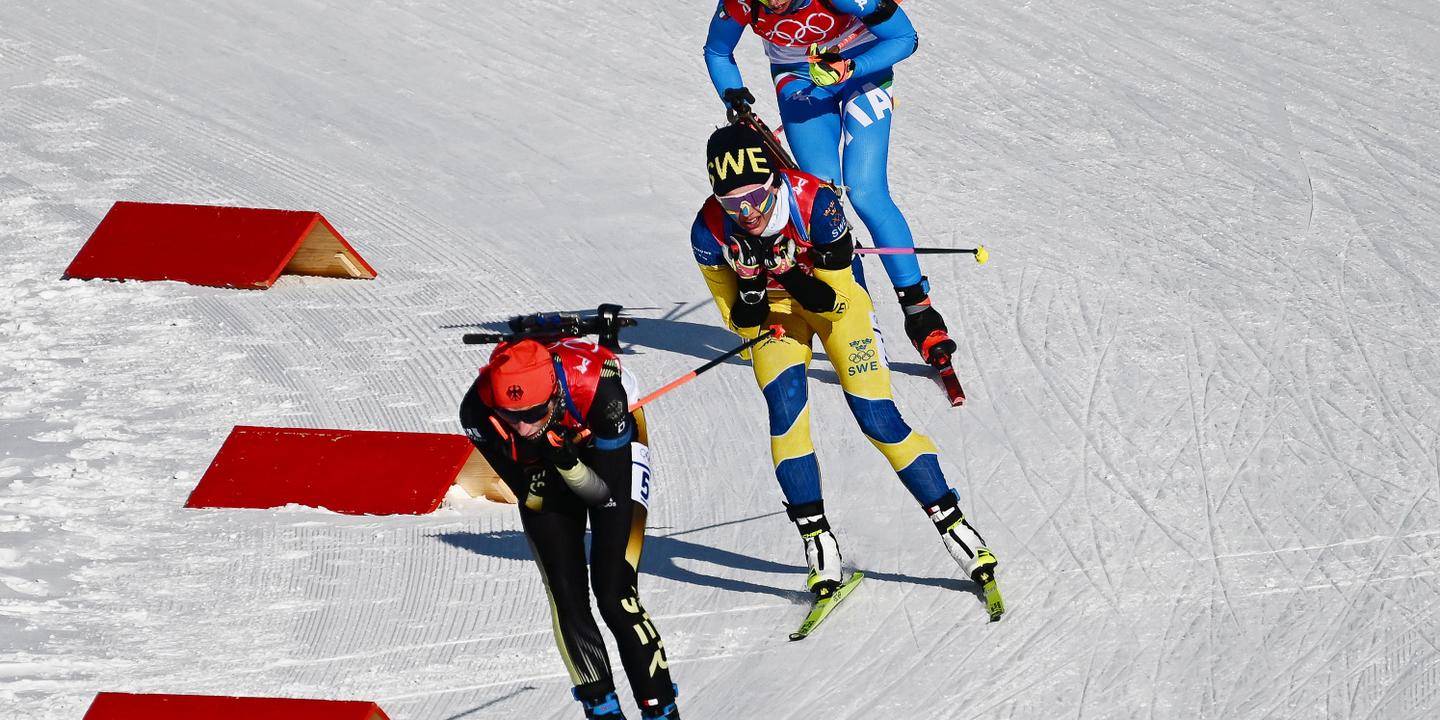 etter Clément Noëls gull i slalåm, følg kvinnestafetten i skiskyting