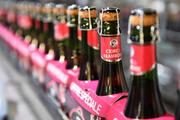 Des bouteilles de cidre à la framboise Loïc Raison, à Domagné (Ille-et-Vilaine), en janvier 2017.