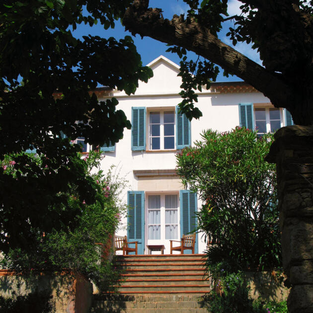 Le Manoir, deux maisonnettes et 21 chambres, au cœur du parc national de Port-Cros (Var).
