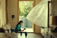 Ani Karseladze, dans « Sous le ciel de Koutaïssi », d’Alexandre Koberidze.