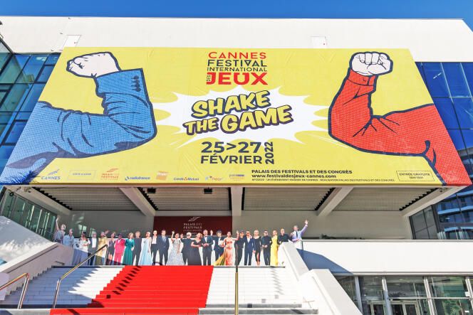 Frente al Palais des Festivals que acoge el Festival Internacional de Juegos a partir del 25 de febrero, en Cannes (Alpes-Maritimes).