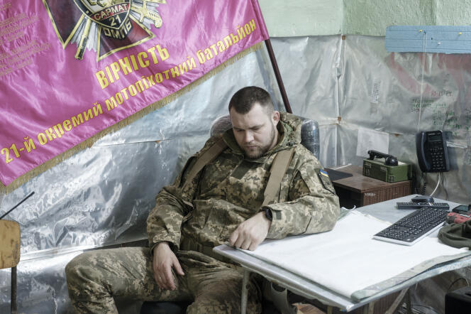 Le major Pavlo Yurtchuk, commandant du bataillon  Sarmat, à Pisky, en Ukraine, le 22 février 2022.