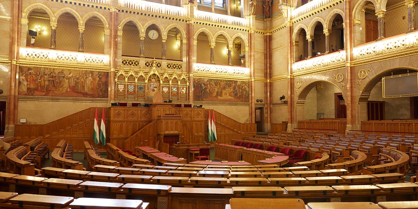 Interior,View,Of,The,Parliament,Building,In,Budapest,With,Impressive -  Travel Off Path