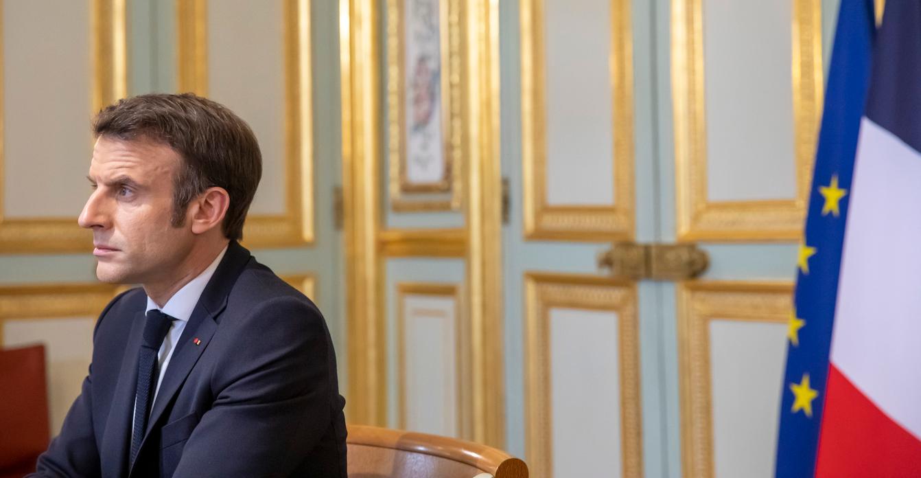 d83a7ba_304823533-macron-g7-20220224-06.jpg