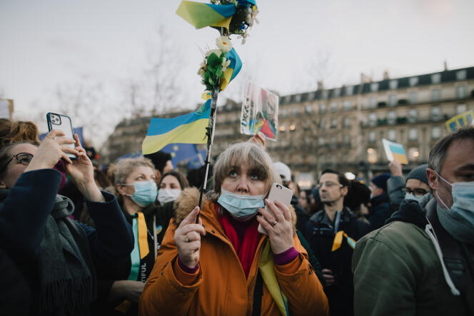 Rassemblement contre l’invasion russe en Ukraine,  place de la République, à Paris, le 24 février 2022.
