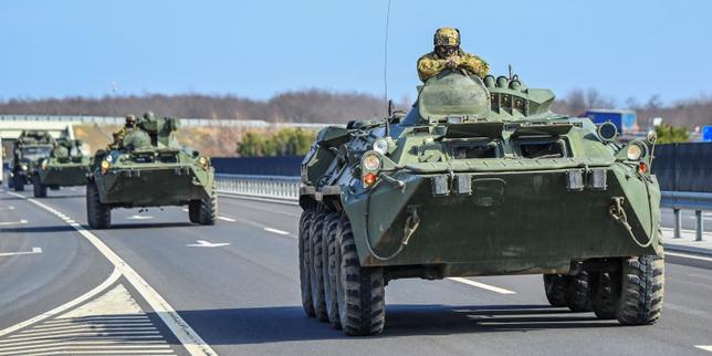 « L’Europe ne parviendra pas à contrecarrer l’agression russe sans un réarmement massif »