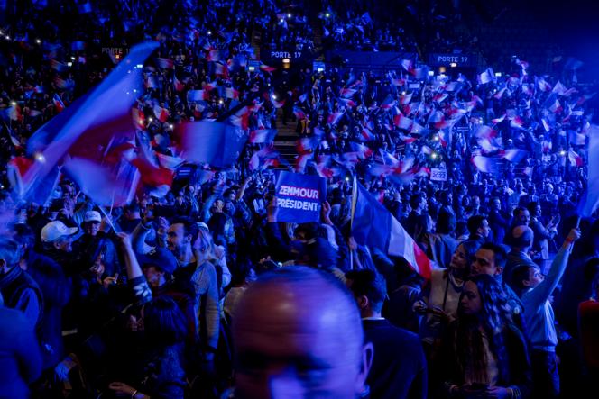 Guerre En Ukraine A Chambery Eric Zemmour Tente De Defendre Sa Volte Face Sur La Russie