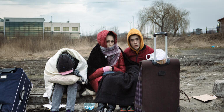 26.02.2022 / Medyka / Poland - Ukrainians on the run, waiting for the next step.