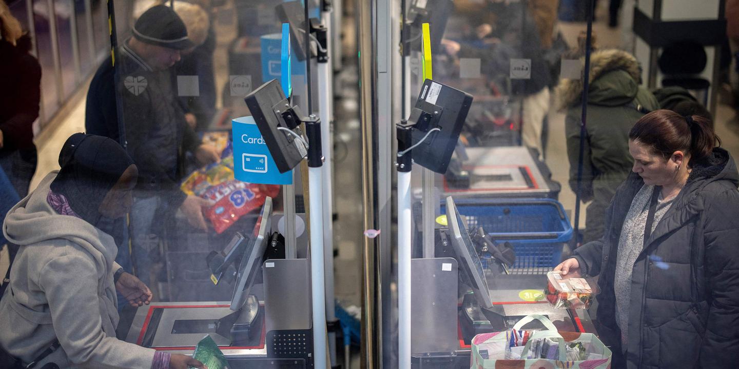 Au Royaume-Uni, les hard-discounters prospèrent sur la crise du pouvoir d’achat