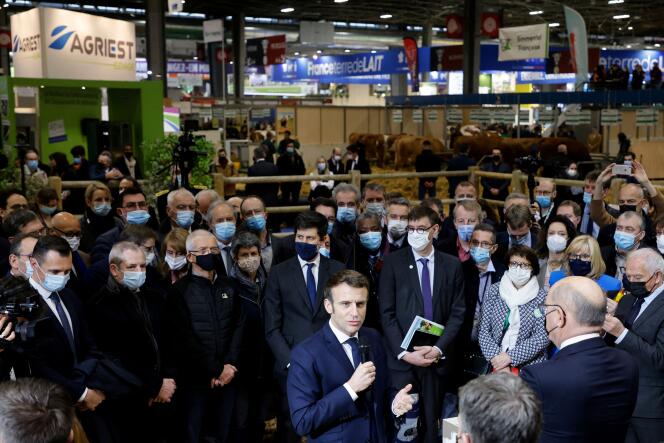 Emmanuel Macron à l’ouverture du Salon de l’agriculture, porte de Versailles, à Paris, le 26 février 2022.