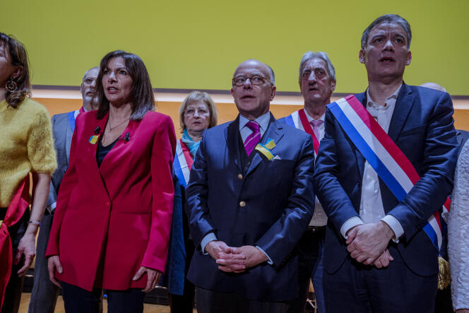 Socialist presidential candidate Anne Hidalgo, former prime minister Bernard Cazeneuve and Parti Socialiste leader Olivier Faure, in Montpellier on March 2, 2022.