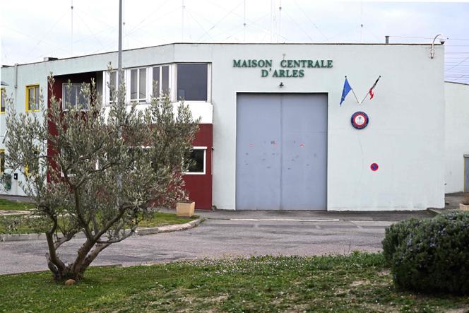 L’entrée de la maison Centrale d'Arles où Yvan Colonna a été agressé, le 19 mars 2022.