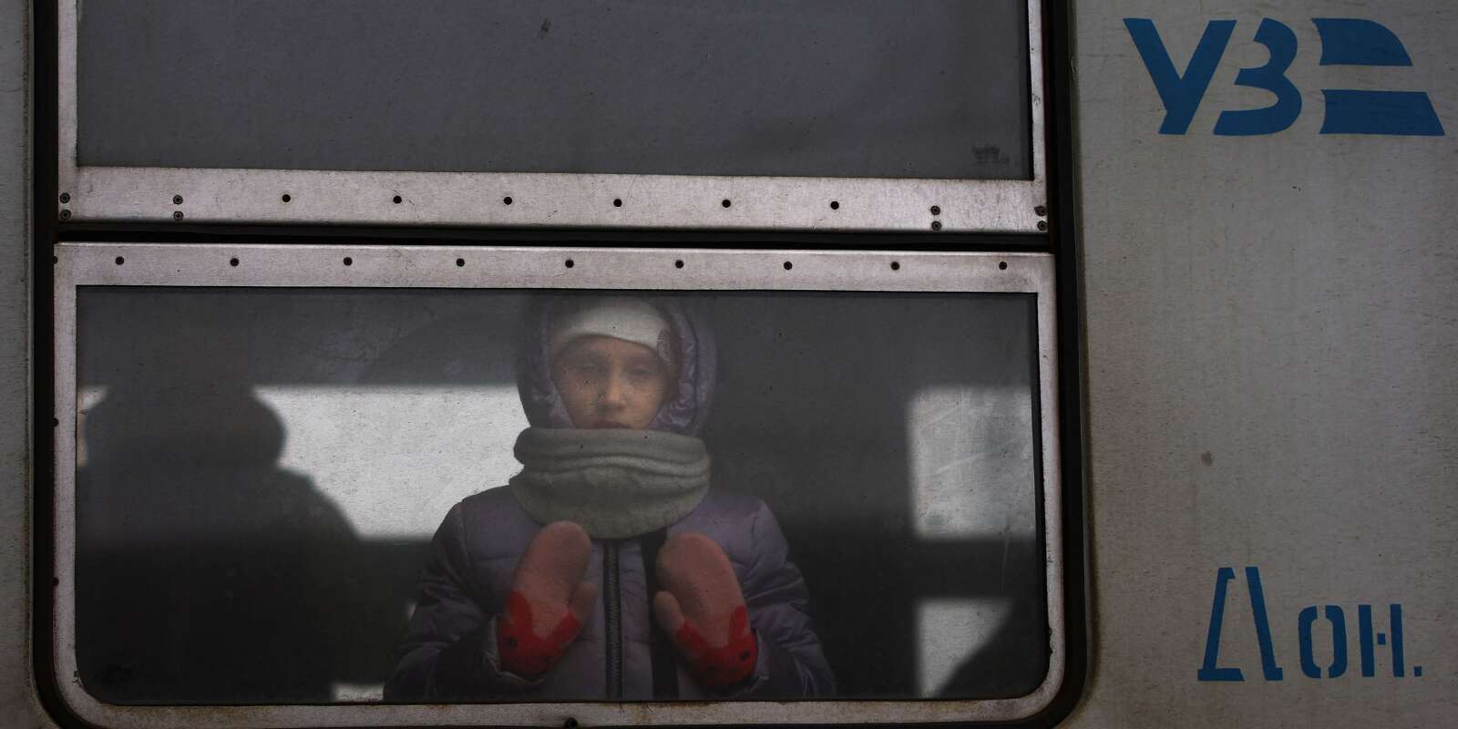 Refugees evacuated on a train from the Kyiv area, following the Russian invasion of Ukraine, arrive at the train station in Lviv, Ukraine, March 7, 2022. REUTERS/Kai Pfaffenbach