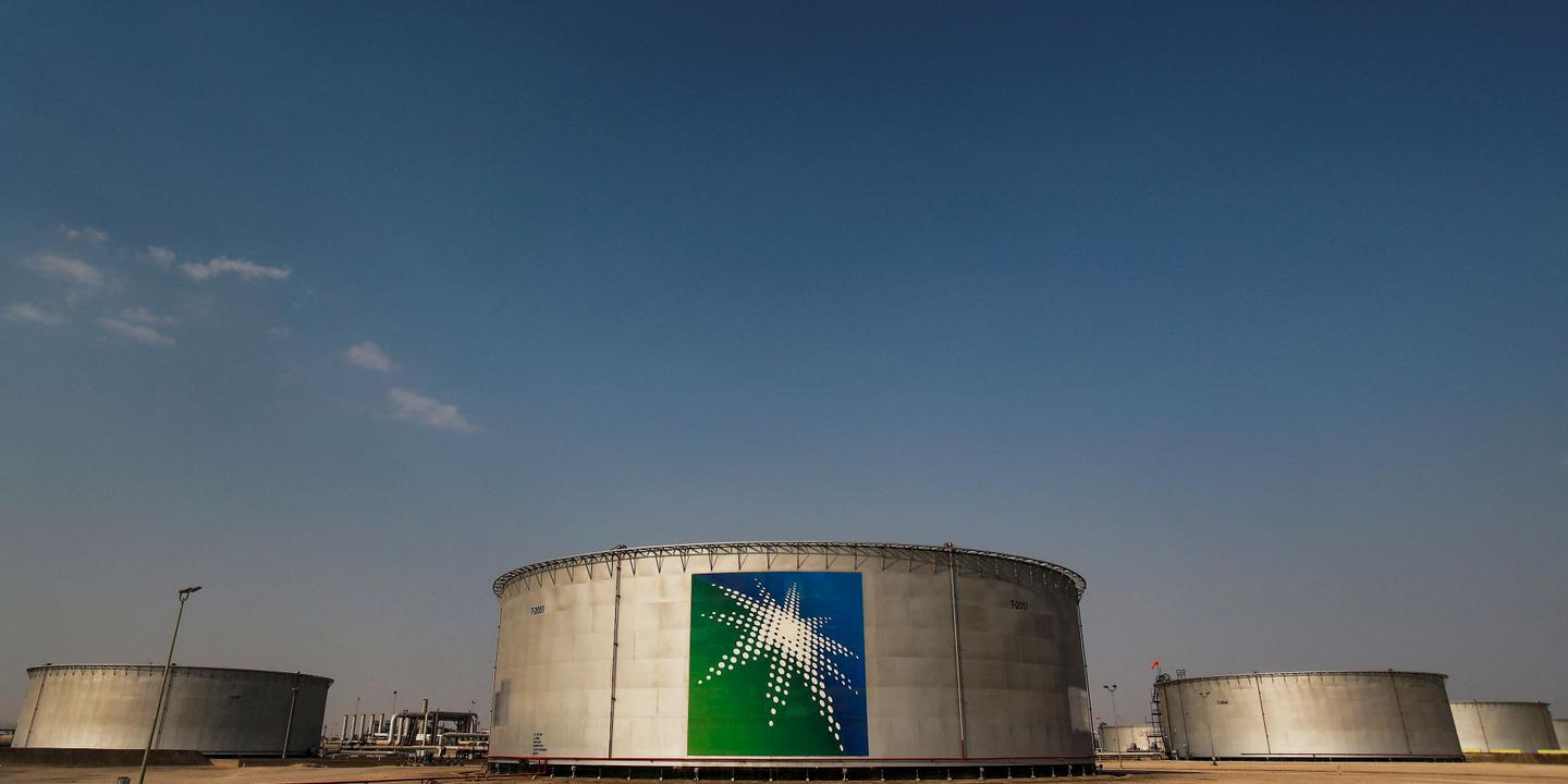 Houthi rebels attack Aramco oil plant