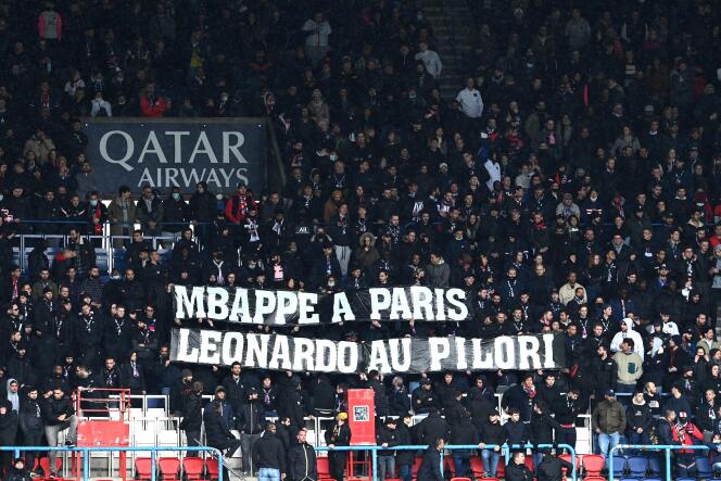 La banderole des supporteurs du Paris-Saint-Germain au Parc des Princes lors du match contre Bordeaux, le 13 mars.