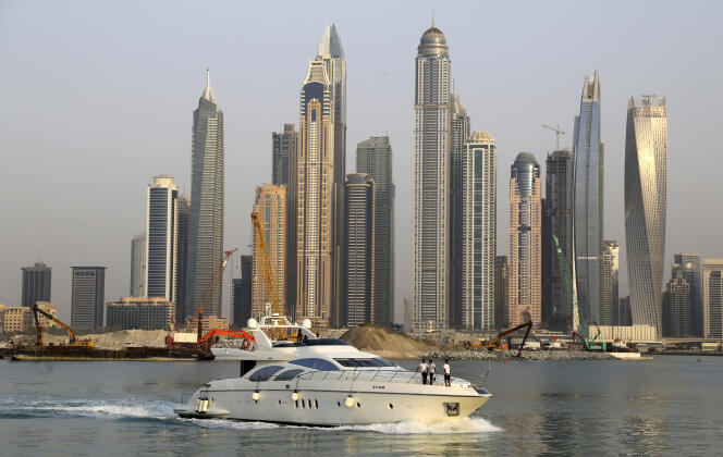 Centro de Dubái, 15 de marzo de 2022.